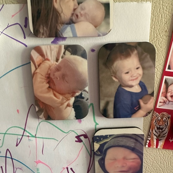 Customizable magnets - Picture 1 of 2